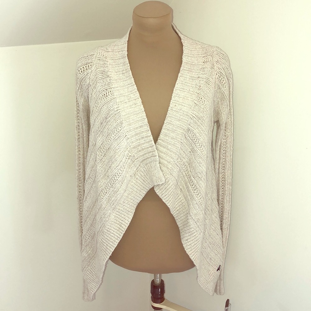 Sweater (Small Fit)